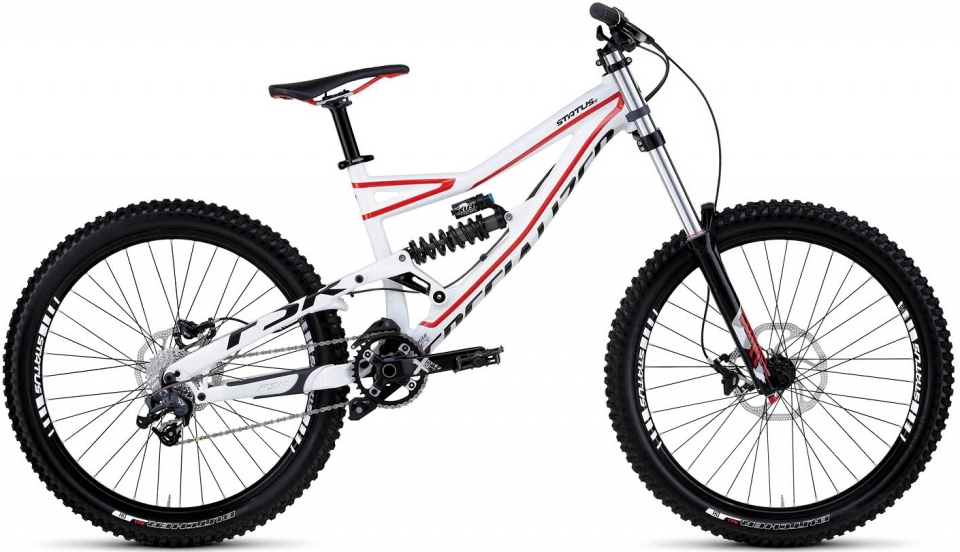 Specialized status 2 downhill on sale bike