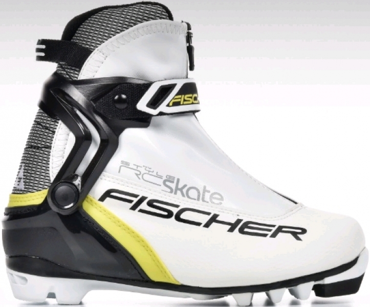 Чехлы на лыжные ботинки fischer. Ботинки для беговых лыж Fischer RC Skate my Style. Ботинки Fischer RS Skate. Лыжные ботинки Tisa Skating. Лыжные ботинки Spine Concept Skat.