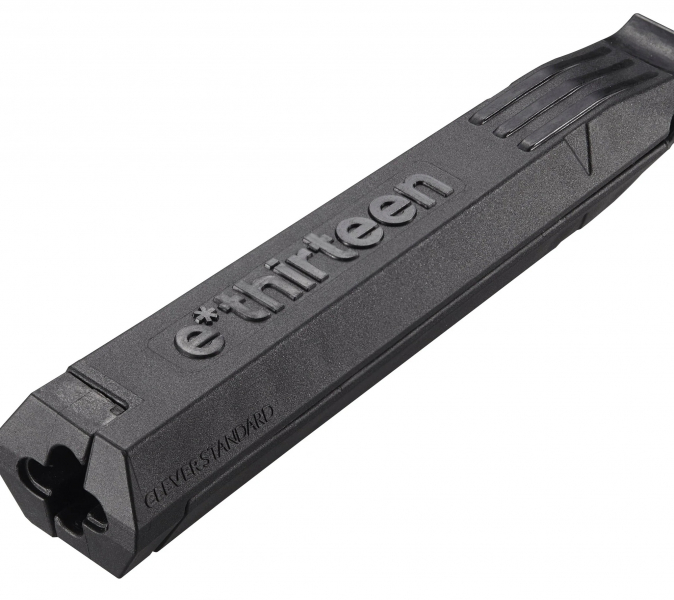 Инструмент E Thirteen Монтажки с ремкомплектом Tire Lever Plug Kit Black - купить в Москве