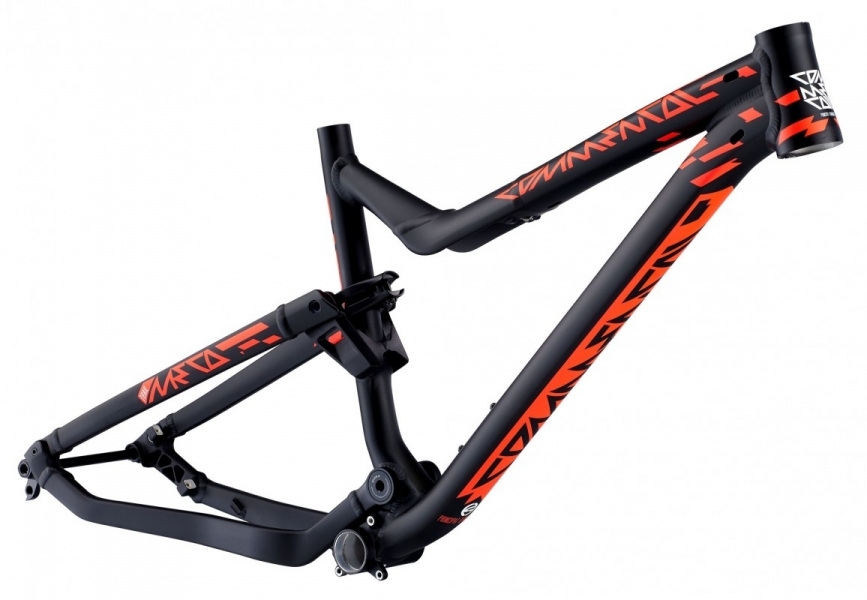 

Commencal VIP Meta Trail (RS Monarch) (2015), Black/orange